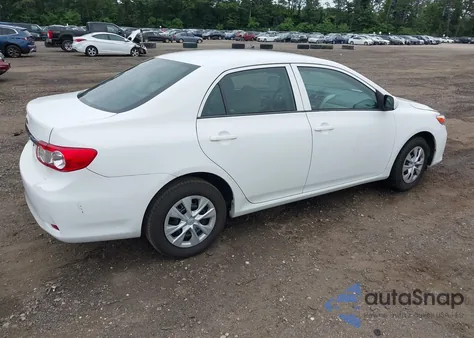 2013 Toyota Corolla L из США, поврежденный, VIN 2T1BU4EE4DC975380